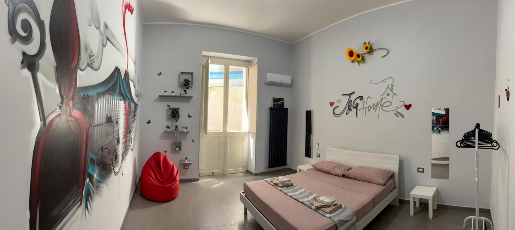 J&g Spaccanapoli Apartment